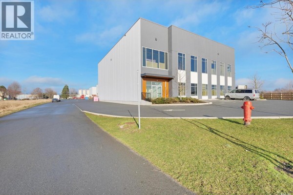 107 7672 Progress Way, Delta, BC V4G1A4 Photo 4