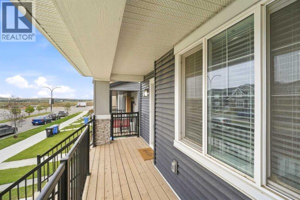 107 Aquila Drive Nw, Calgary, AB, photo 2