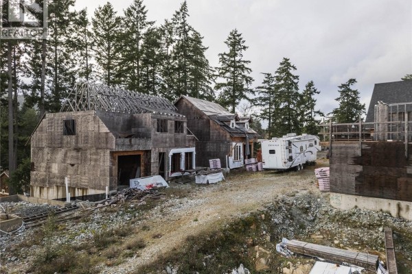 107 Atkins Rd, Salt Spring, BC, photo 2