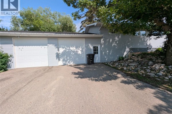 3pc Ensuite bath - 107 Carlton Street, Viscount, SK S0K4M0 Photo 3
