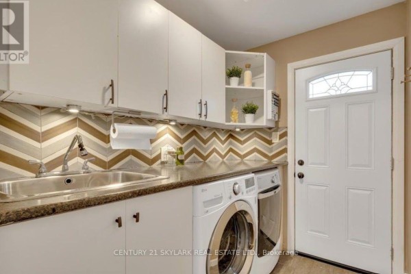 Kitchen - 107 Clayton Crescent, Clarington, ON L1C4N9 Photo 4