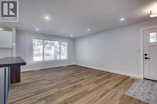 Bedroom - 107 Greig Drive, Red Deer, AB T4P2M4 Photo 5