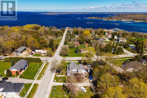 107 Pine Street, Tay, ON, photo 3