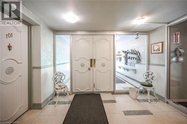 107 St Joseph's Drive Unit# 405, Hamilton, ON, photo 2