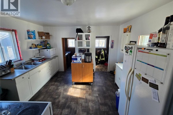 2pc Bathroom - 107 Van Horne Street, Windthorst, SK S0G5G0 Photo 5