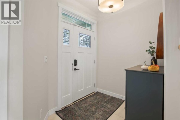 2pc Bathroom - 107 Vancouver Crescent, Red Deer, AB T4R0P3 Photo 4