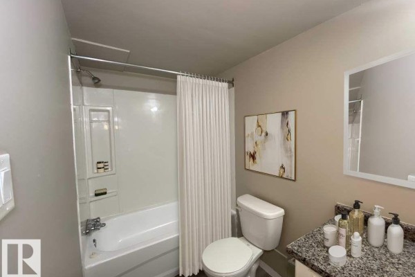 107 Village Ac Nw, Edmonton, AB T5C3C9 Photo 5
