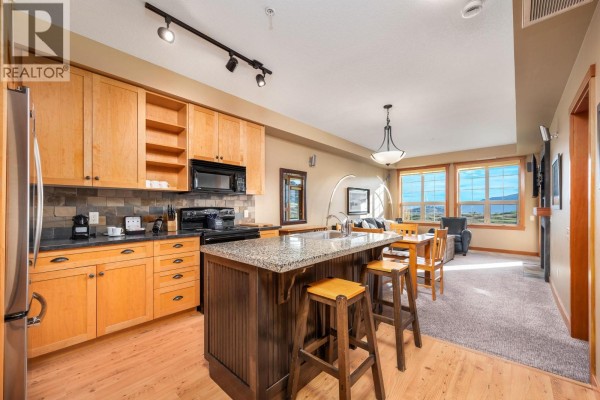 Living room - 107 Village Centre Court Unit# 112, Vernon, BC V1H1Y8 Photo 5
