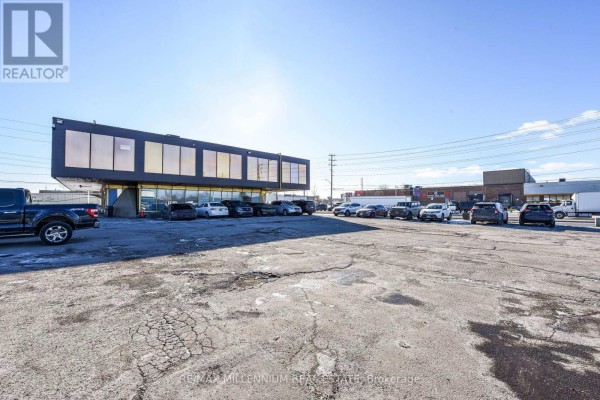107/108 - 1300 Steeles Avenue E, Brampton