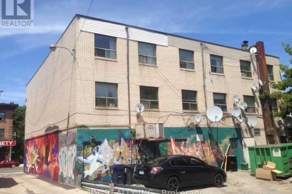 1071-b Bloor Street W, Toronto, ON M6H1M5 Photo 4
