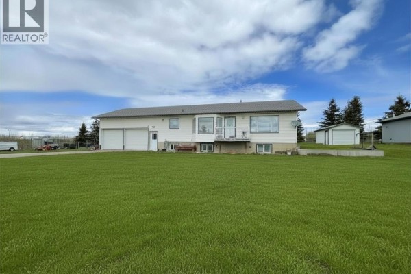 10720 Northern Lights Drive, Fort St  John, BC, photo 2