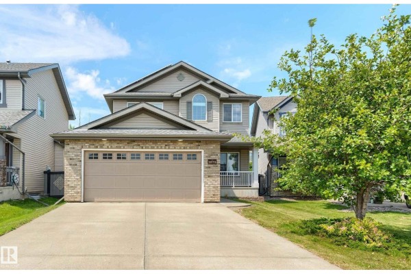 1075 Mckinney Gr Nw, Edmonton, AB, photo 2