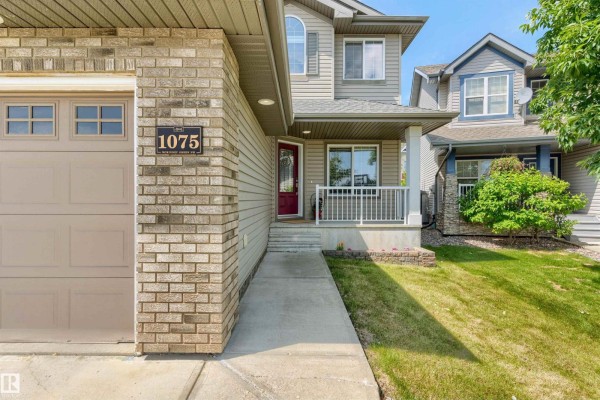 1075 Mckinney Gr Nw, Edmonton, AB, photo 3