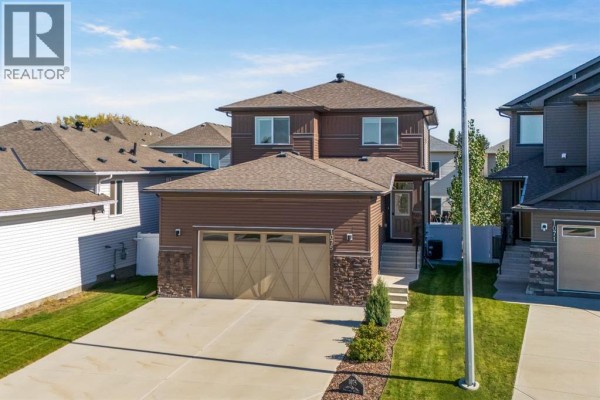 1075 Stevens Place, Crossfield