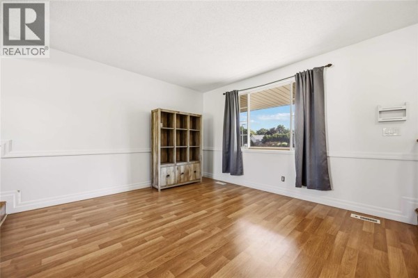 Bedroom - 1076 Brimwood Crescent, Sarnia, ON N7S5E9 Photo 5
