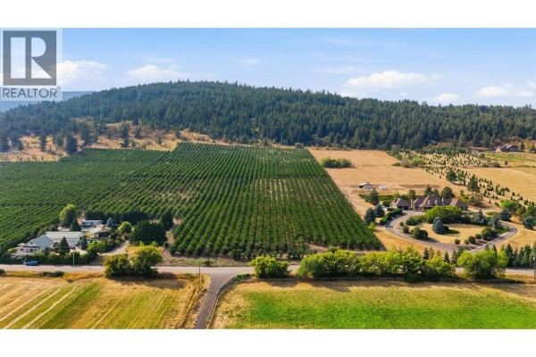 10770 Coldstream Creek Road, Coldstream, BC V1B1C9 Photo 4