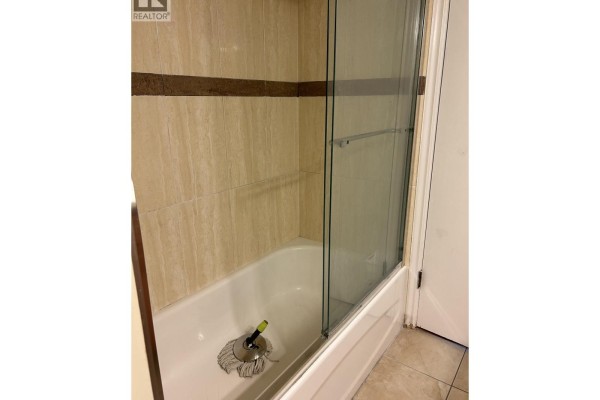 10771 Rosecroft Crescent, Richmond, BC V7A2H9 Photo 5