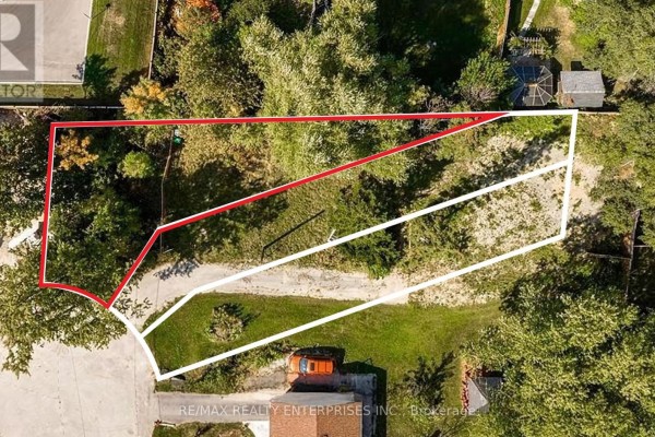 1079 Roosevelt Road, Mississauga, ON L5G3Y6 Photo 2