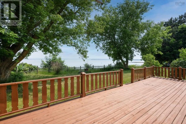 10790 & 10792 Pier Road, Kingsport, NS B0N1H0 Photo 4