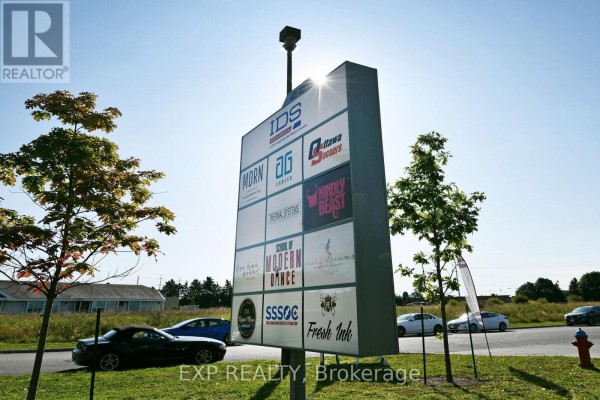 108+118 - 65 Denzil Doyle Court, Ottawa, ON K2M2G8 Photo 4