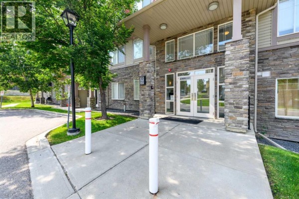 108, 22 Panatella Road Nw, Calgary, AB, photo 2
