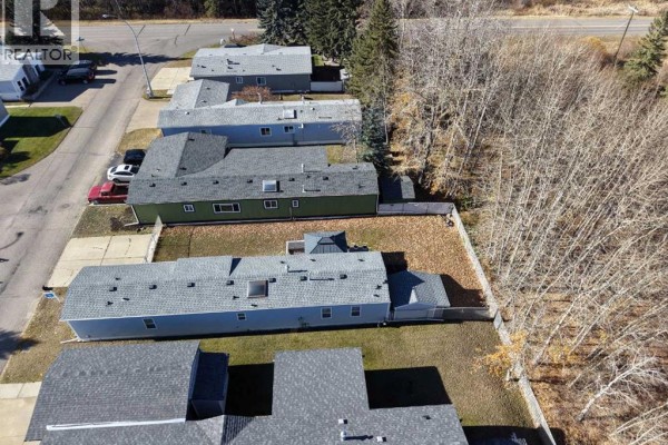 Primary Bedroom - 108, 37543 England Way, Rural Red Deer County, AB T4S2C3 Photo 3