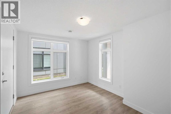 Kitchen - 108, 8235 8 Avenue Sw, Calgary, AB T3H6H2 Photo 5