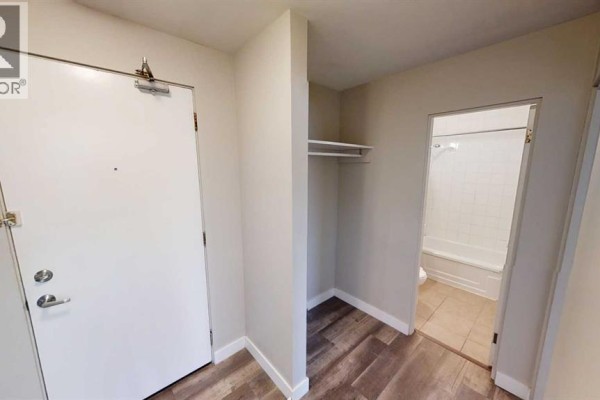 108, 9932 105 Avenue, Grande Prairie, AB, photo 2