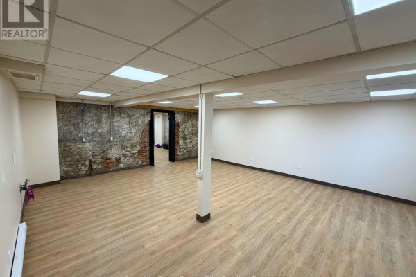 108 (office 9) - 21 Surrey Street W, Guelph, ON, photo 2
