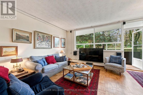 Kitchen - 108 - 100 Coe Hill Drive, Toronto, ON M6S3E1 Photo 3