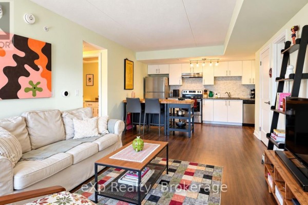 Kitchen - 108 - 104 Summit Ridge Drive, Guelph, ON N1E0R5 Photo 4