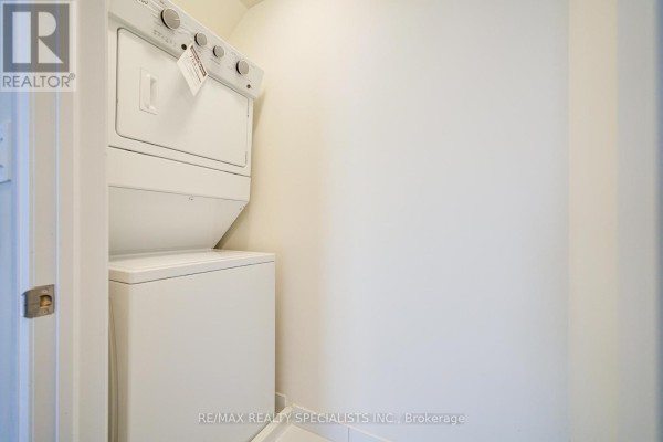 Primary Bedroom - 108 - 1573 Rose Way, Milton, ON L9T7E7 Photo 4
