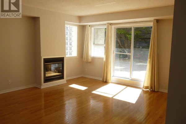 Bathroom - 108 - 320 Centrum Boulevard, Ottawa, ON K1E3X9 Photo 5