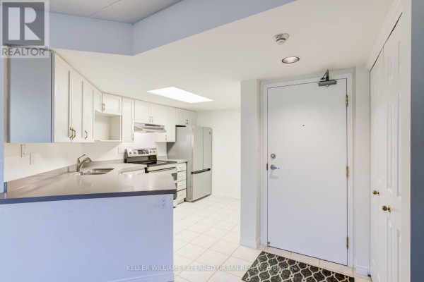 108 - 3499 Upper Middle Road, Burlington, ON L6M4M7 Photo 4