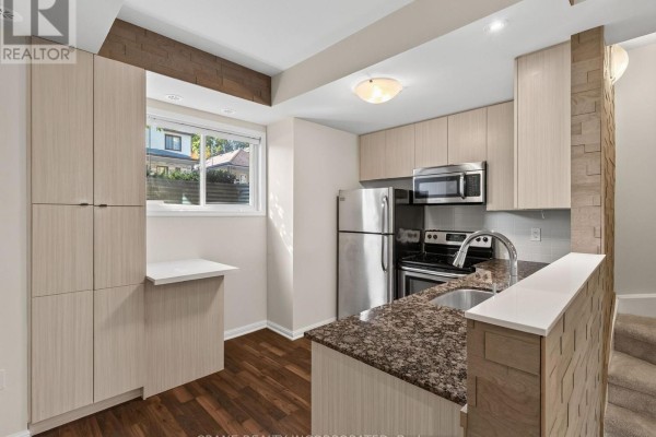 108 - 400 Hopewell Avenue, Toronto, ON, photo 3