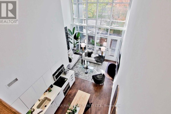 Kitchen - 108 - 5 Hanna Avenue, Toronto, ON M6K0B3 Photo 4