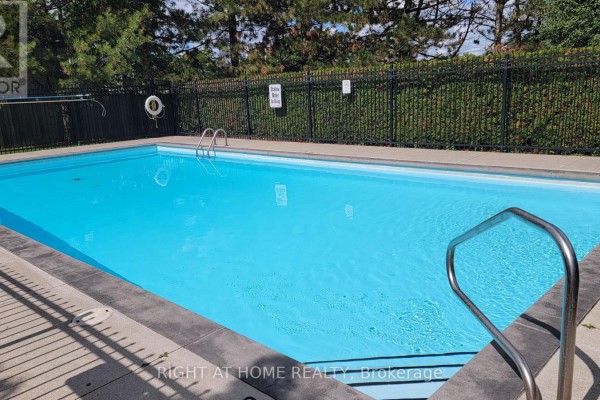 108 - 733 Deveron Crescent, London South, ON, photo 2