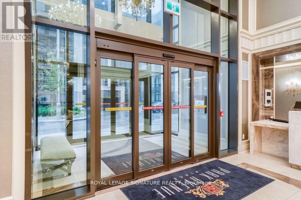 108 - 9085 Jane Street, Vaughan, ON L4K0L8 Photo 5