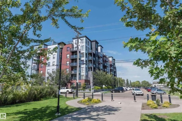 #108 10518 113 St Nw, Edmonton, AB, photo 2