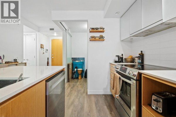 108 221 E 3rd Street, North Vancouver, BC V7L0C1 Photo 5