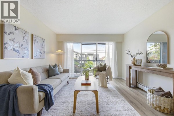 108 230 Mowat Street, New Westminster, BC V3M4B2 Photo 5