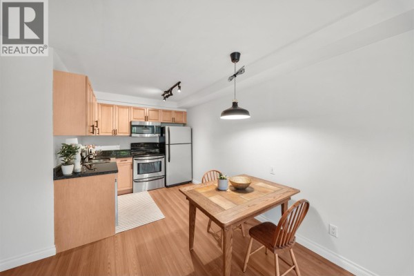 108 251 W 4th Street, North Vancouver, BC V7M1H8 Photo 5
