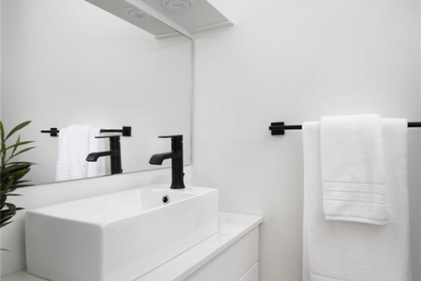 3pc Ensuite bath - 108 290 Frontier Trail, Winnipeg, MB R3Y2J5 Photo 3