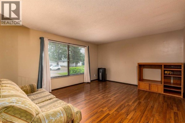 Primary Bedroom - 108 3 Avenue W, Neilburg, SK S0M2C0 Photo 4