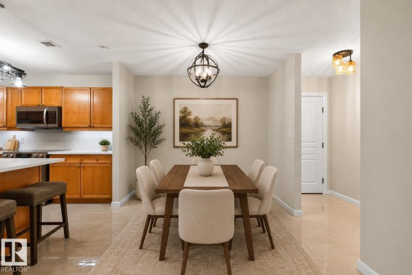 Kitchen - #108 400 Palisades Wy, Sherwood Park, AB T8H0H4 Photo 3