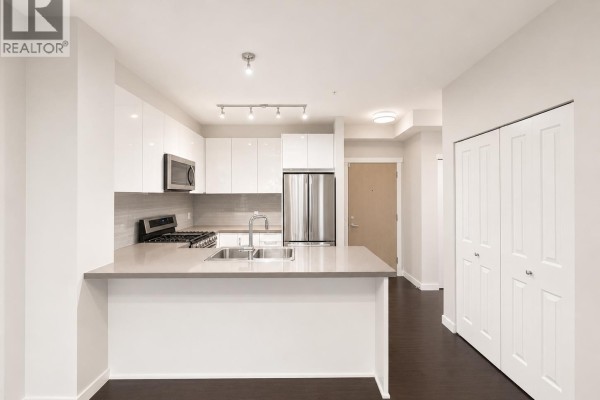 108 607 Cottonwood Avenue, Coquitlam, BC, photo 3