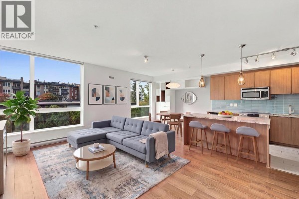 108 735 W 15th Street, North Vancouver