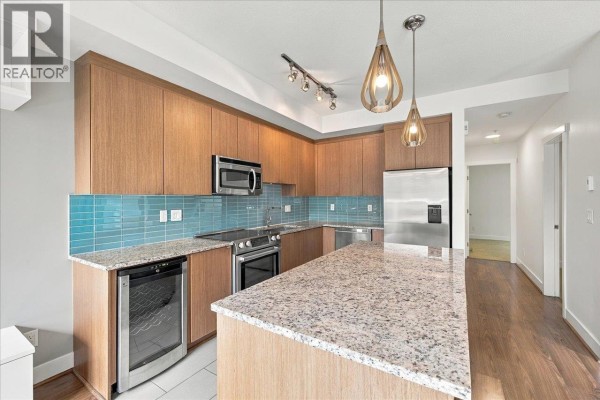108 735 W 15th Street, North Vancouver, BC V7M0B8 Photo 5