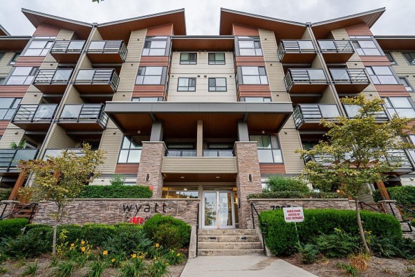 108 7809 209 Street, Langley, BC V2Y3N6 Photo 2