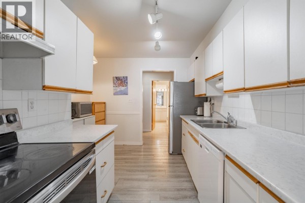 108 8860 No. 1 Road, Richmond, BC V7C4C2 Photo 5
